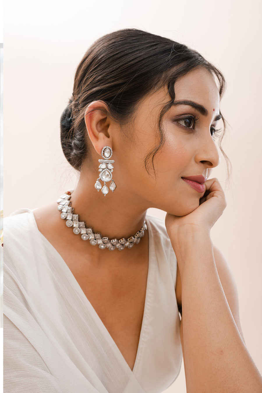 Silver Lunar Glint Polki Necklace Set