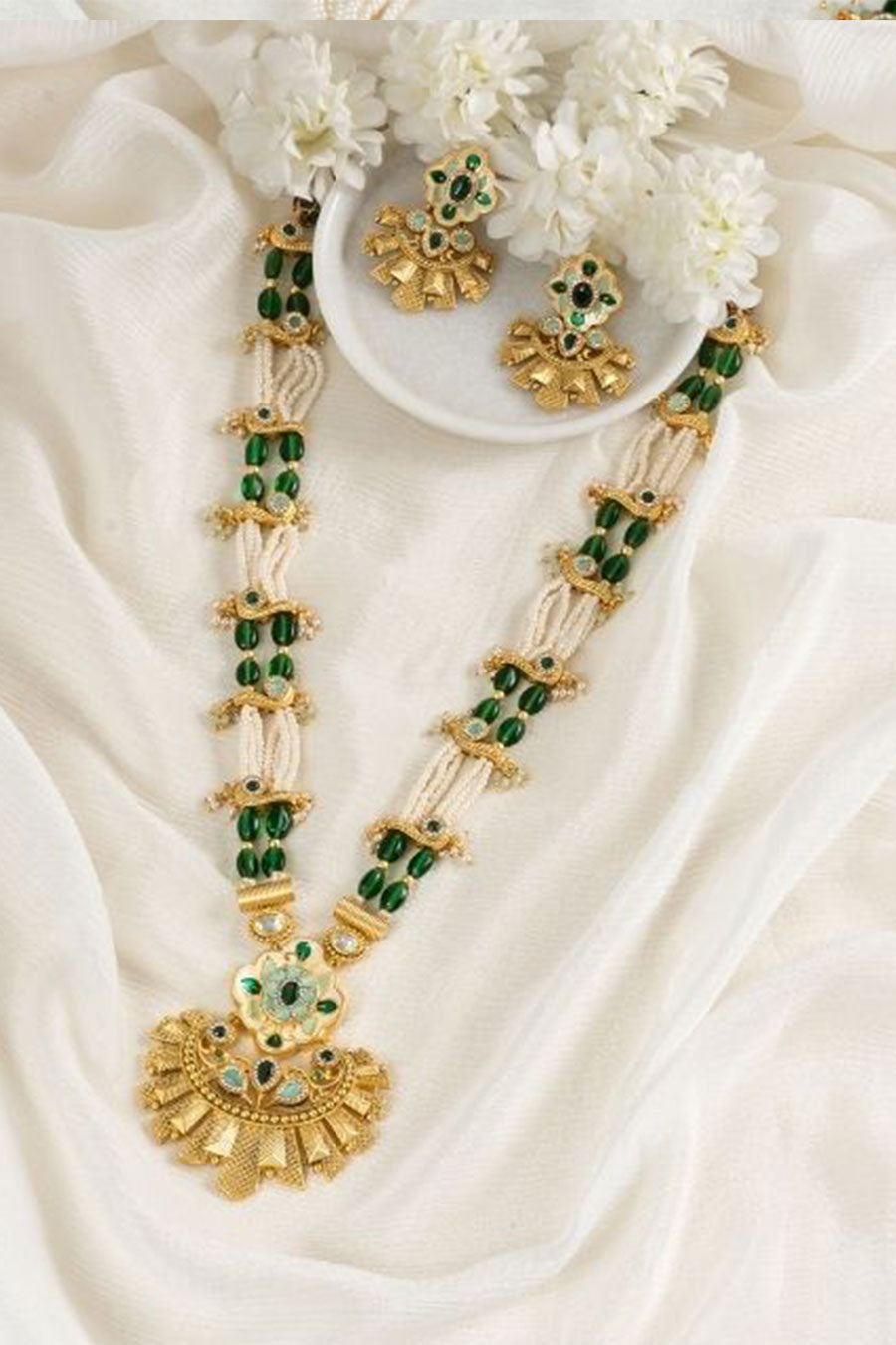 Green & White Keira Necklace Set
