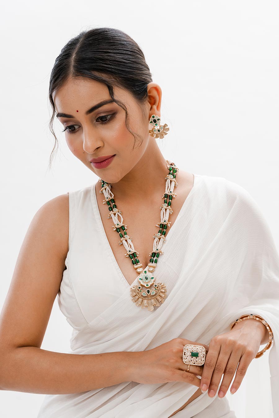 Green & White Keira Necklace Set