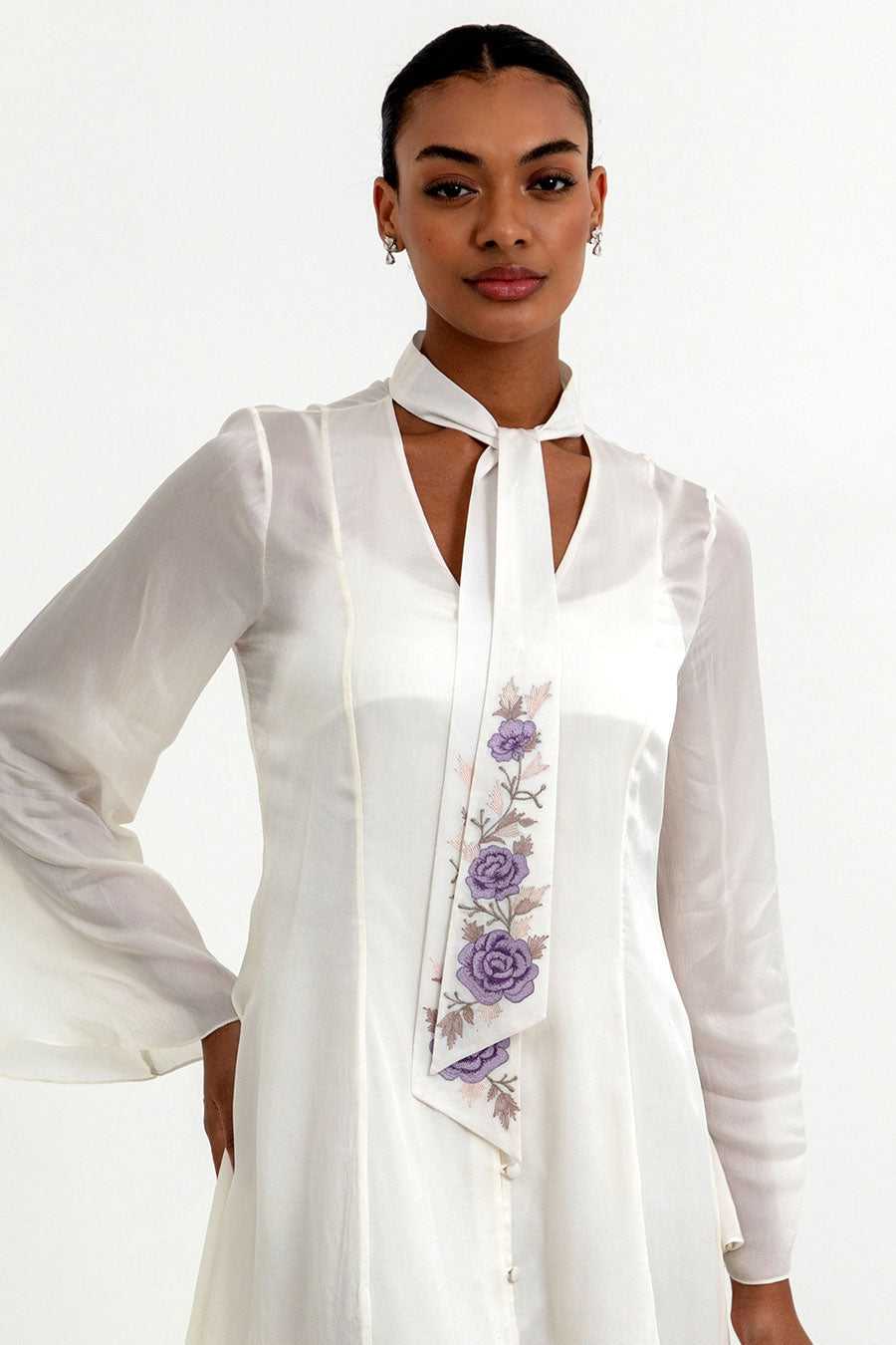 Aubrielle White Dress With Embroidered Tie
