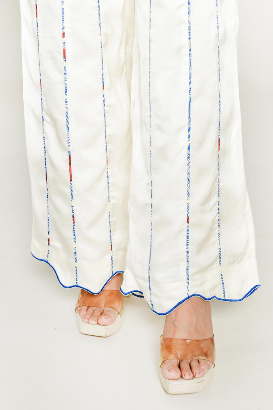 White Block-Printed Stripes Pant