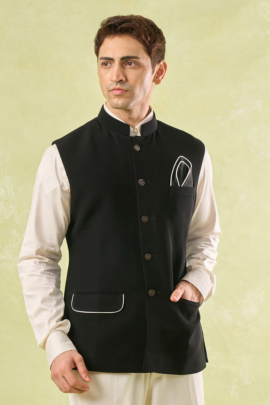 Black Pipen Bandi Jacket
