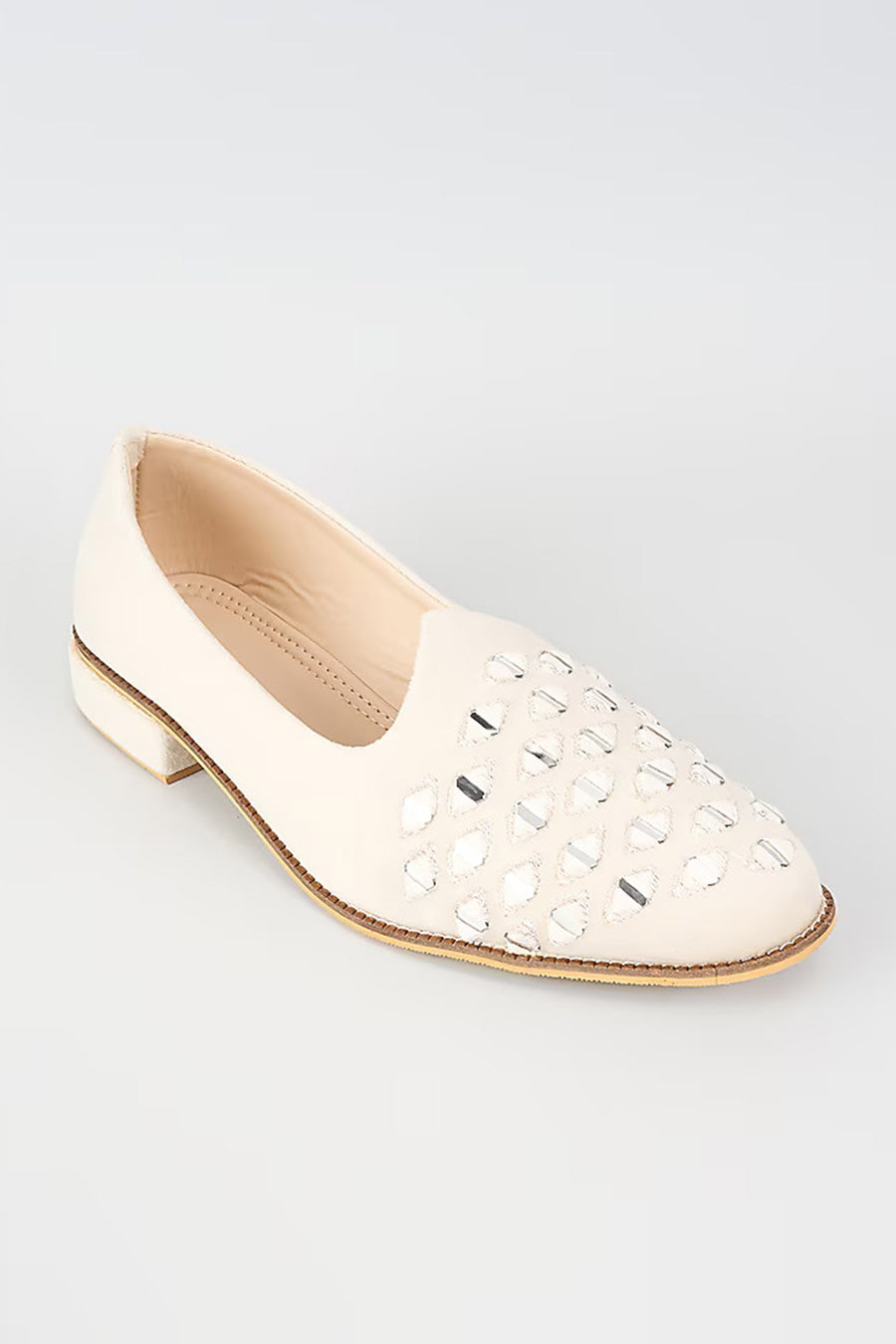 White Suede Mirror Embroidered Juttis