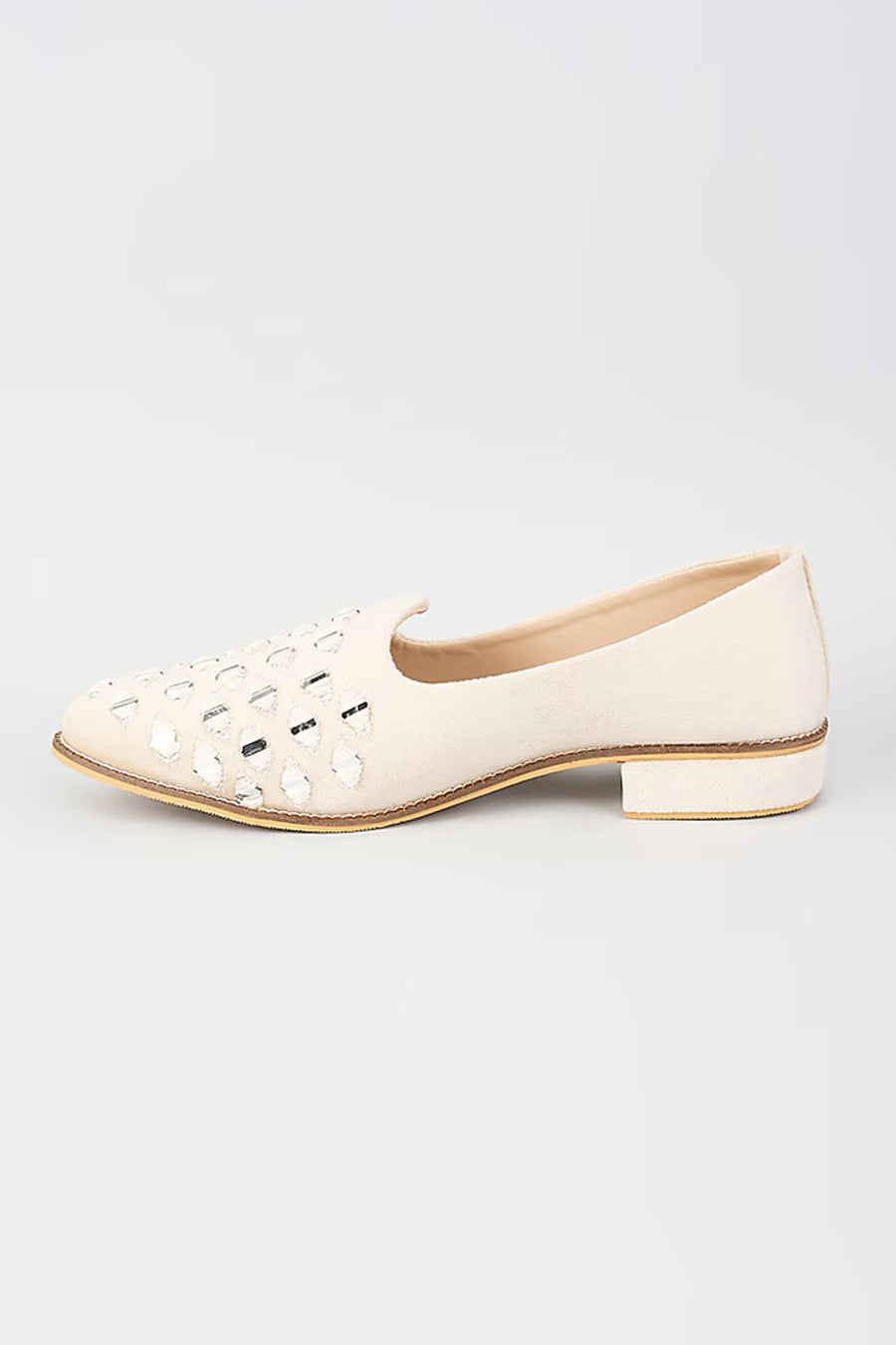 White Suede Mirror Embroidered Juttis