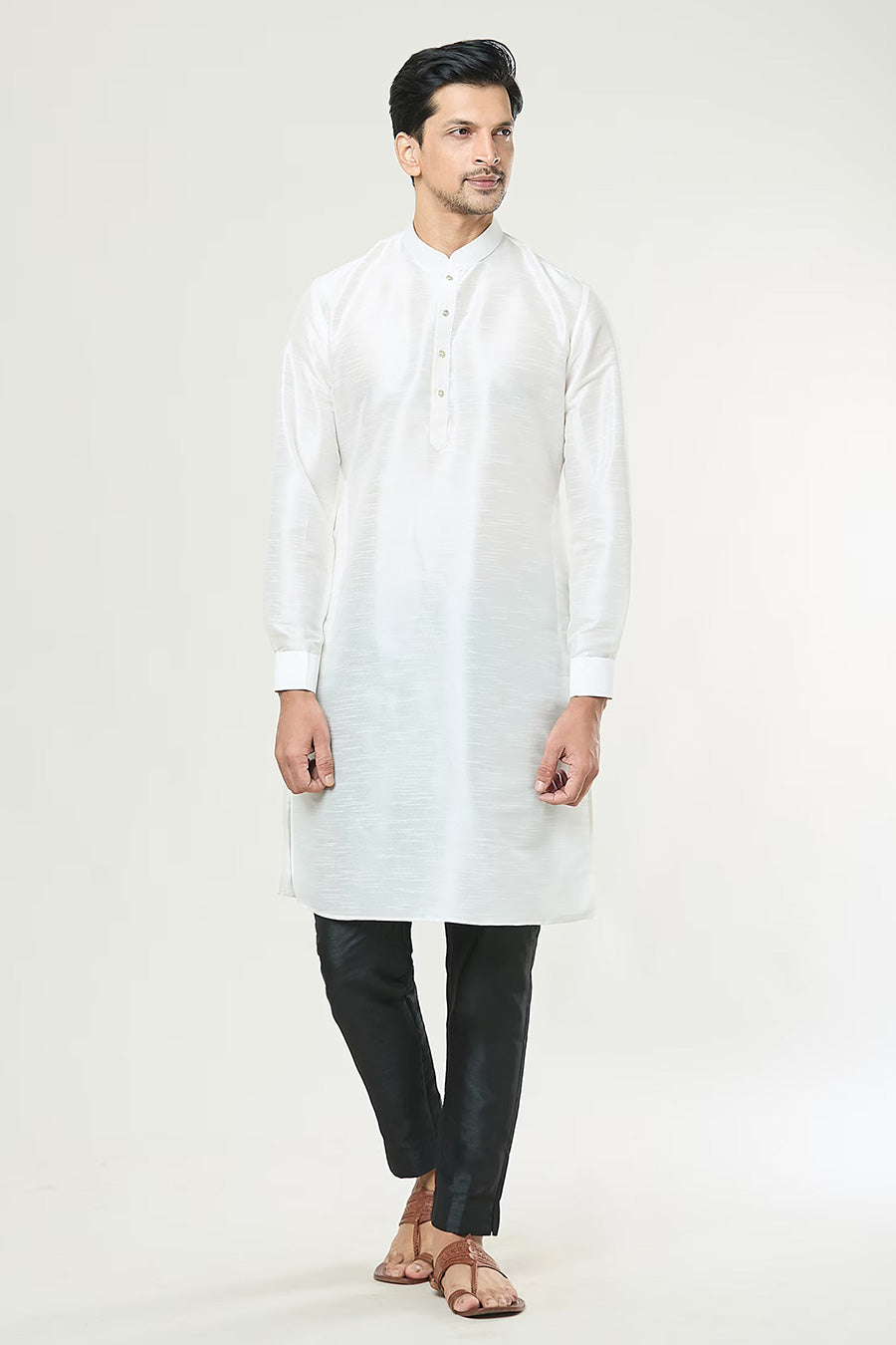 Off-White Kurta Set With Embroidered Jacket