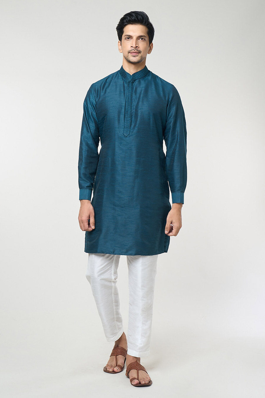 Rama Green Kurta Set With Pintuck Jacket