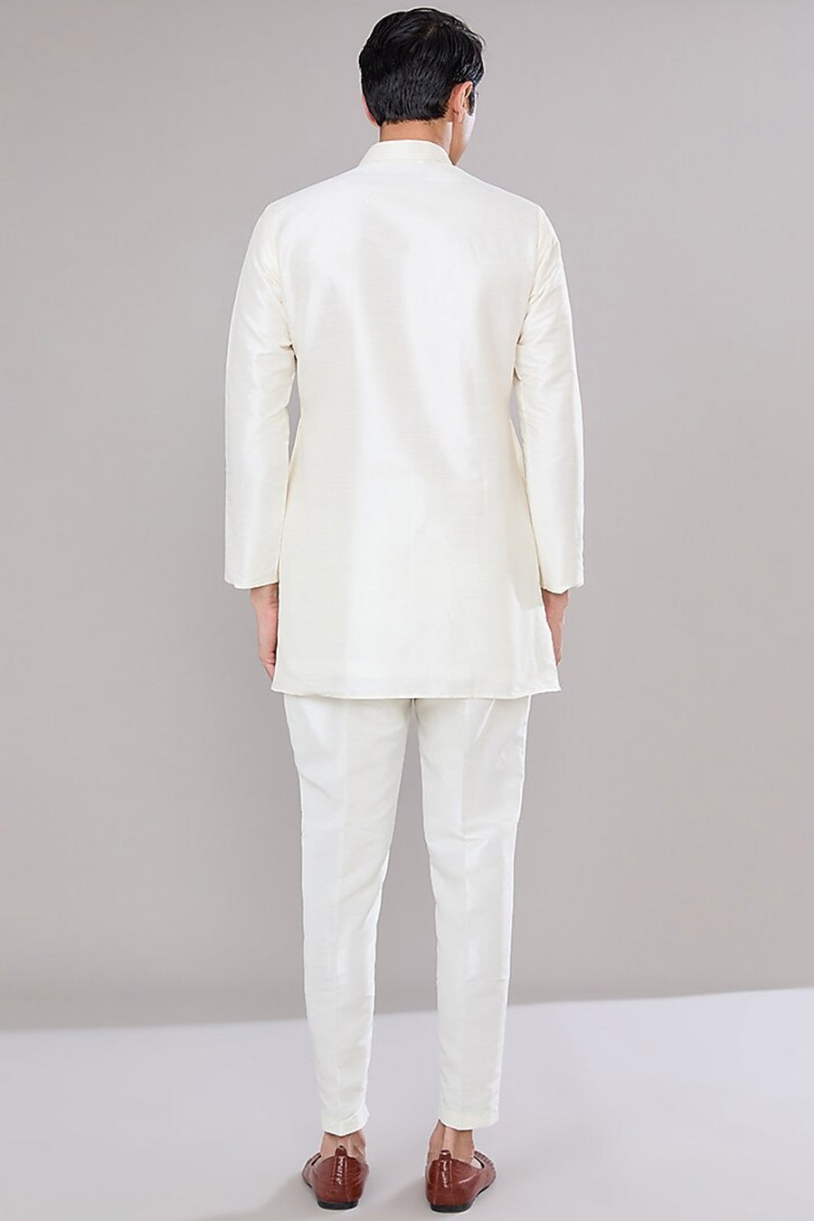 Off-White Short Kurta Set With Embroidered Jacket