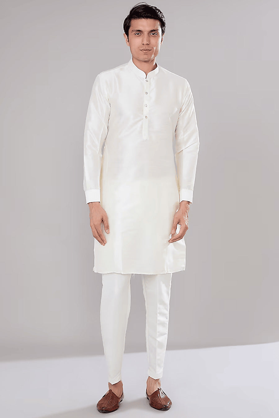Off-White Kurta Set With Embroidered Jacket