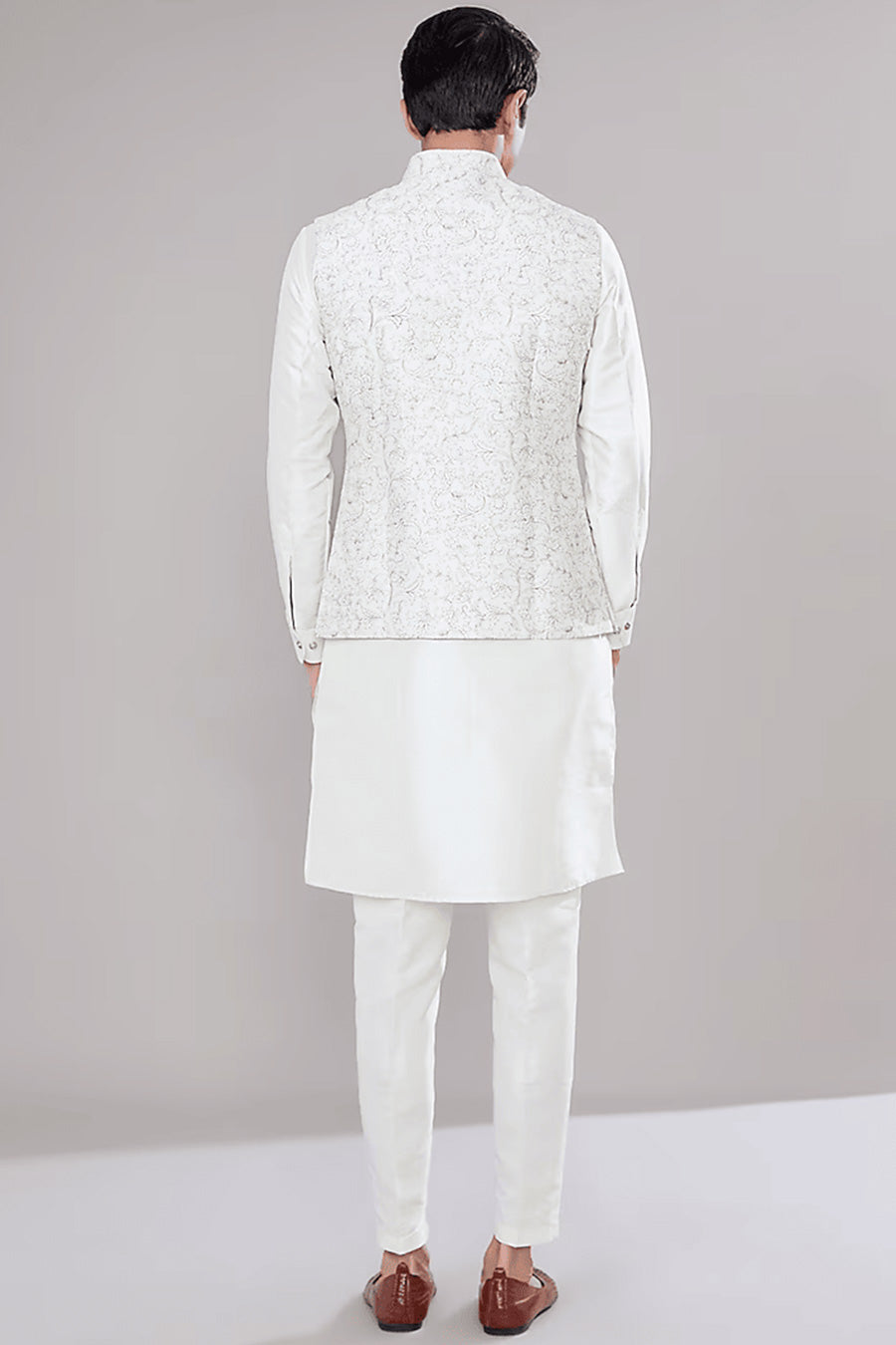 Off-White Kurta Set With Floral Printed Jacket
