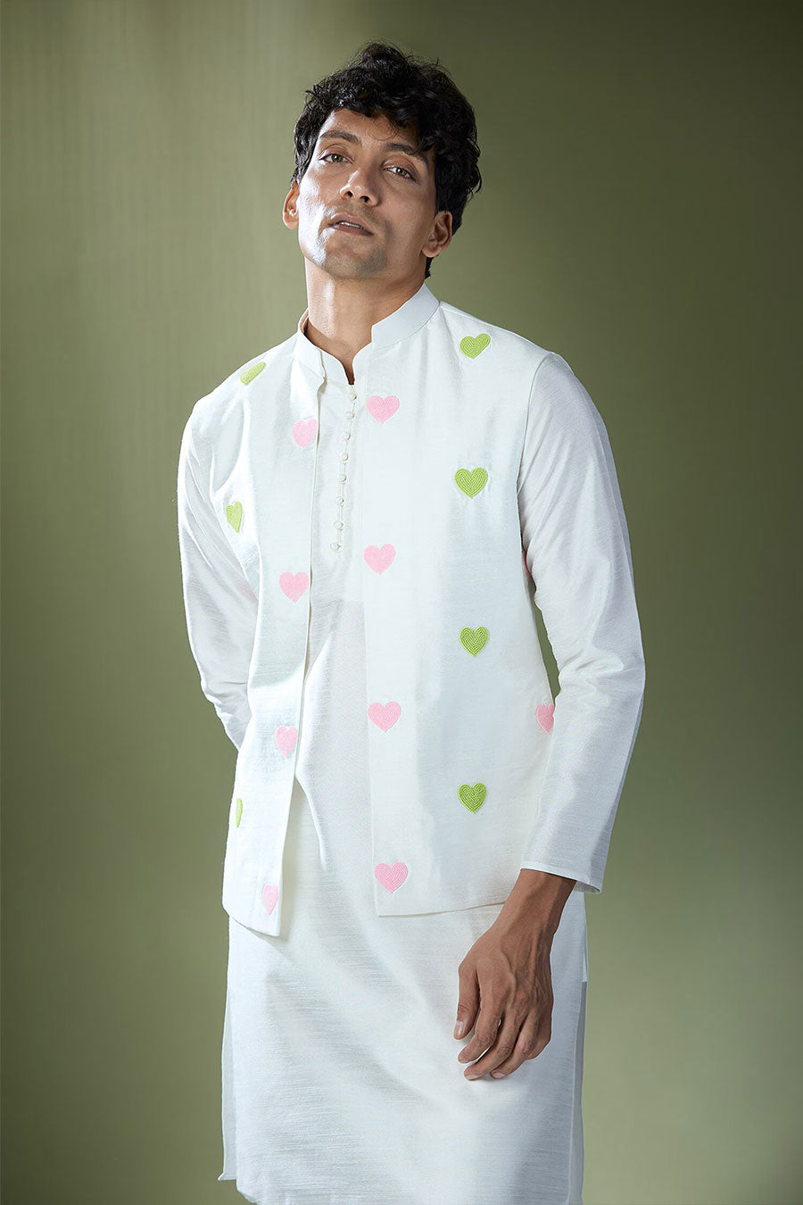 Off-White Kurta Set With Heart Embroidered Jacket