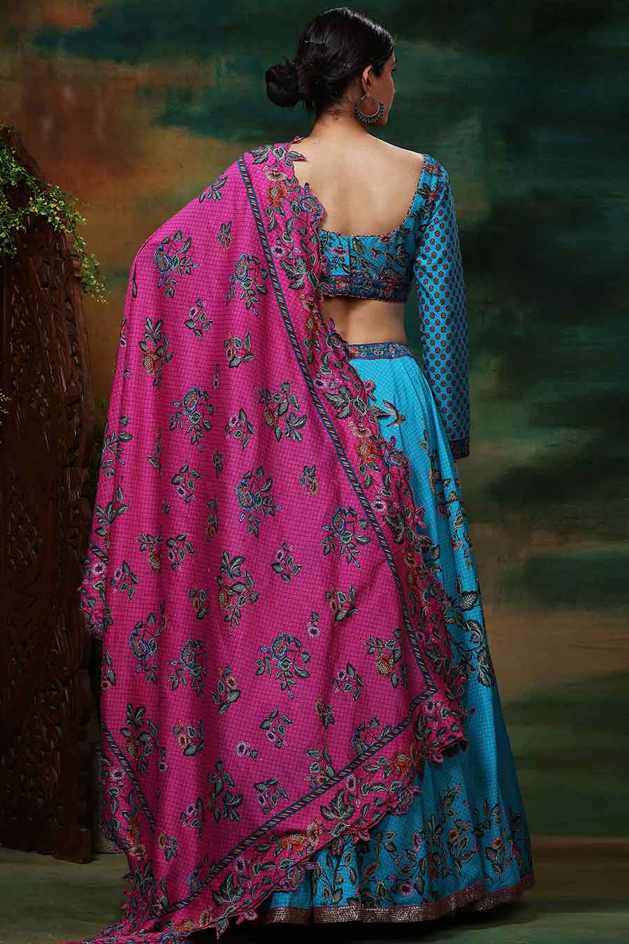 Neel Mayur Lehanga Set