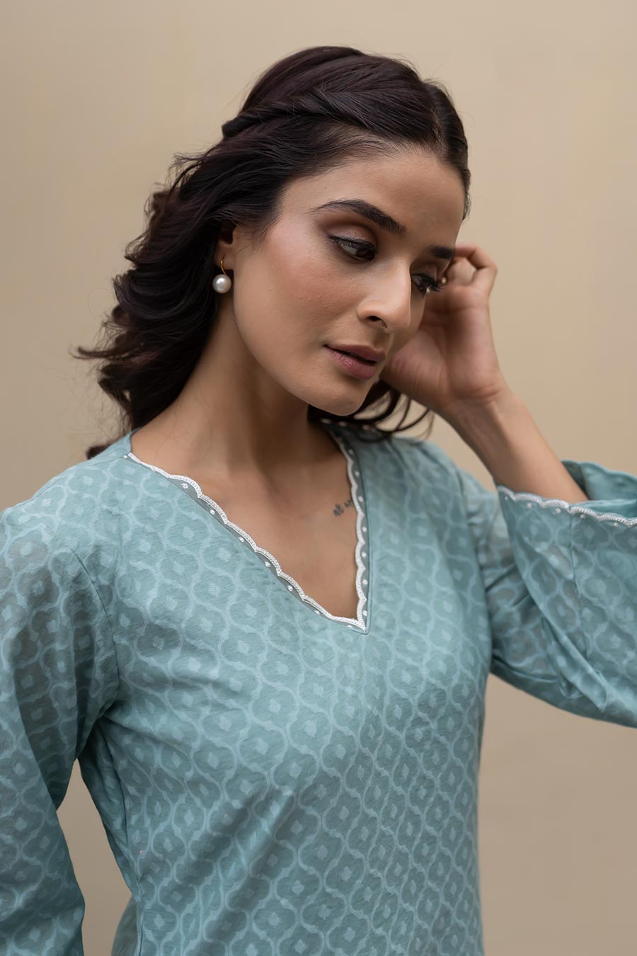 Turquoise Banarasi Chanderi Embroidered Kurta Set