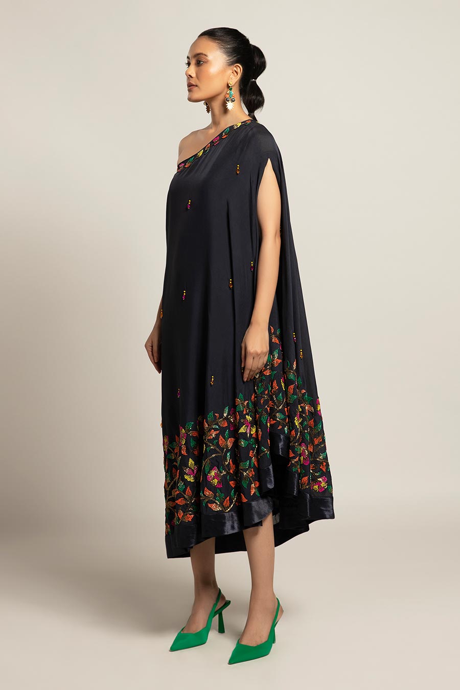 Deep Blue Enticing Embroidered Kaftan