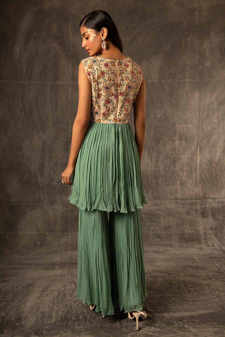 Green Embroidered Sharara Set With Cape