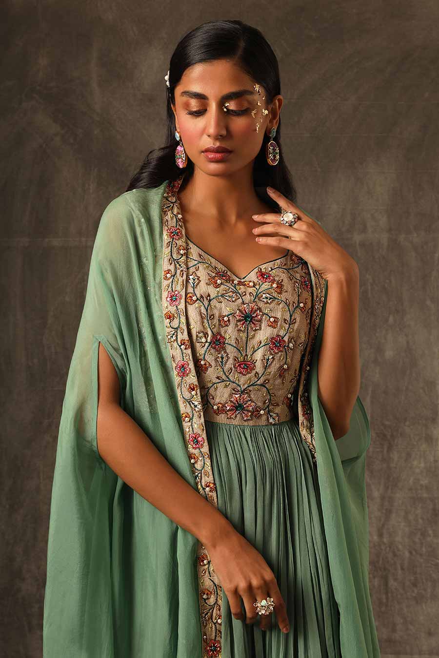 Green Embroidered Sharara Set With Cape
