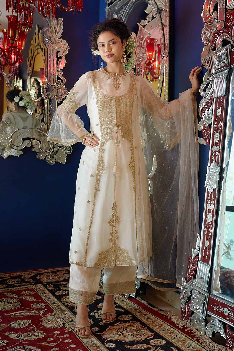 Pearl Shwet Embroidered Kurta Set With Jacket