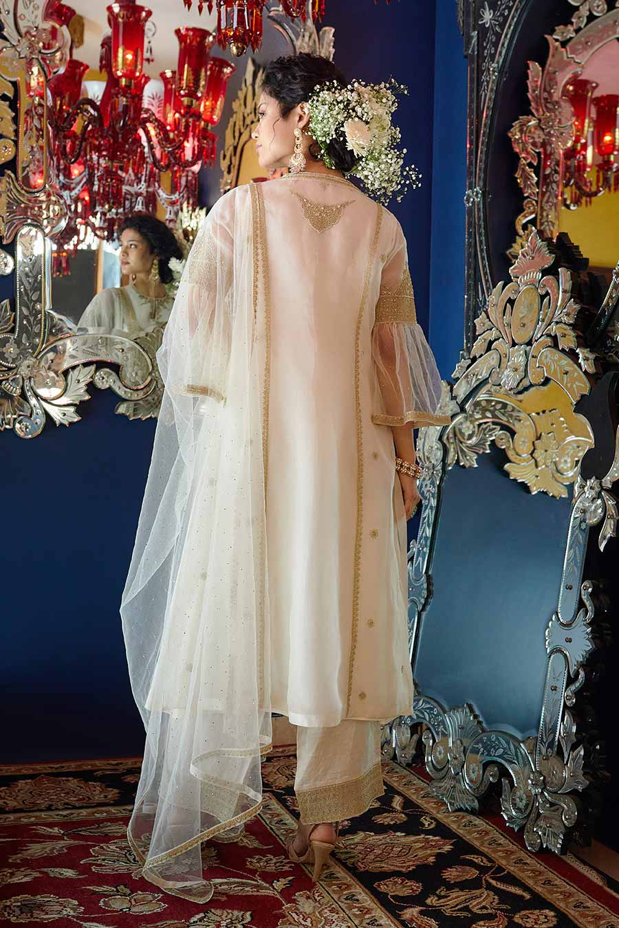 Pearl Shwet Embroidered Kurta Set With Jacket