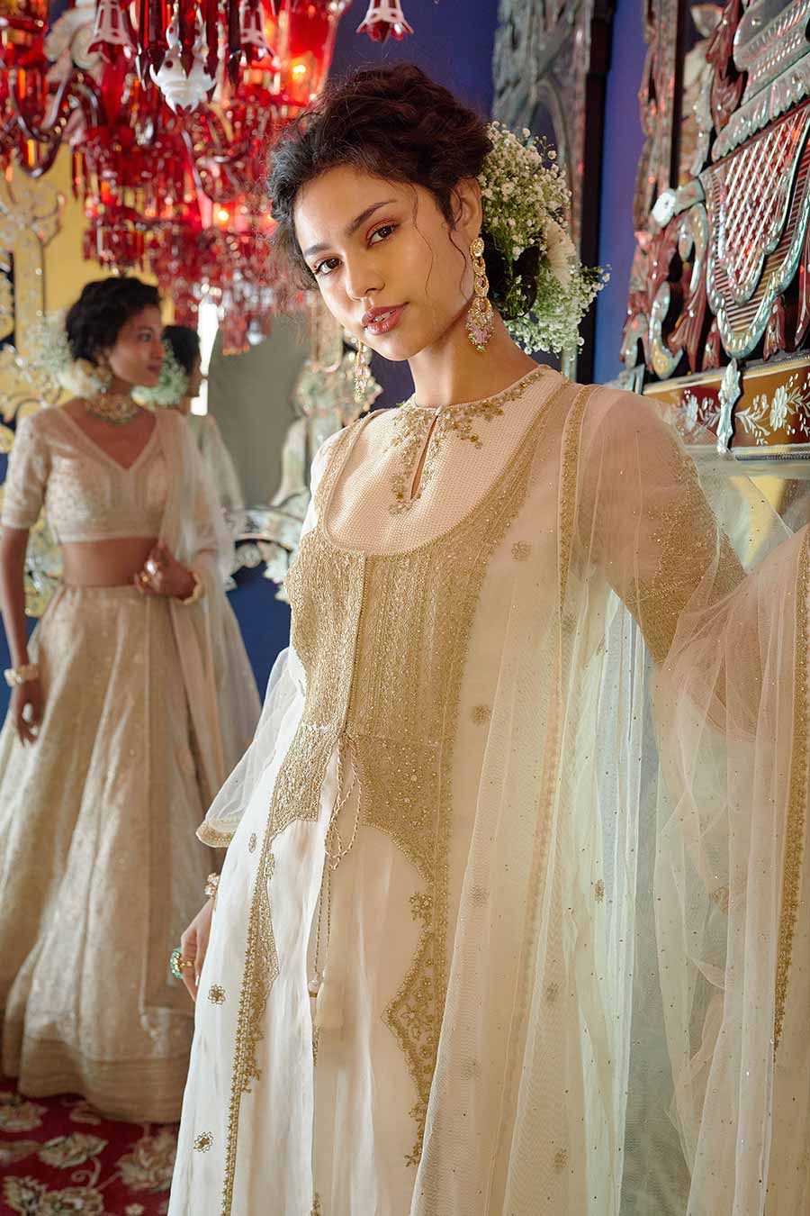 Pearl Shwet Embroidered Kurta Set With Jacket