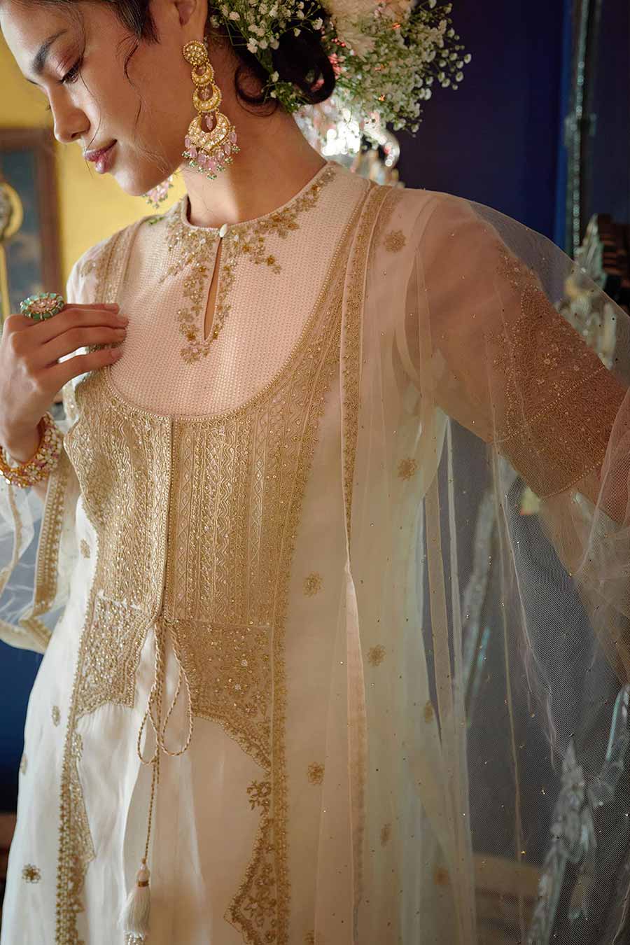 Pearl Shwet Embroidered Kurta Set With Jacket