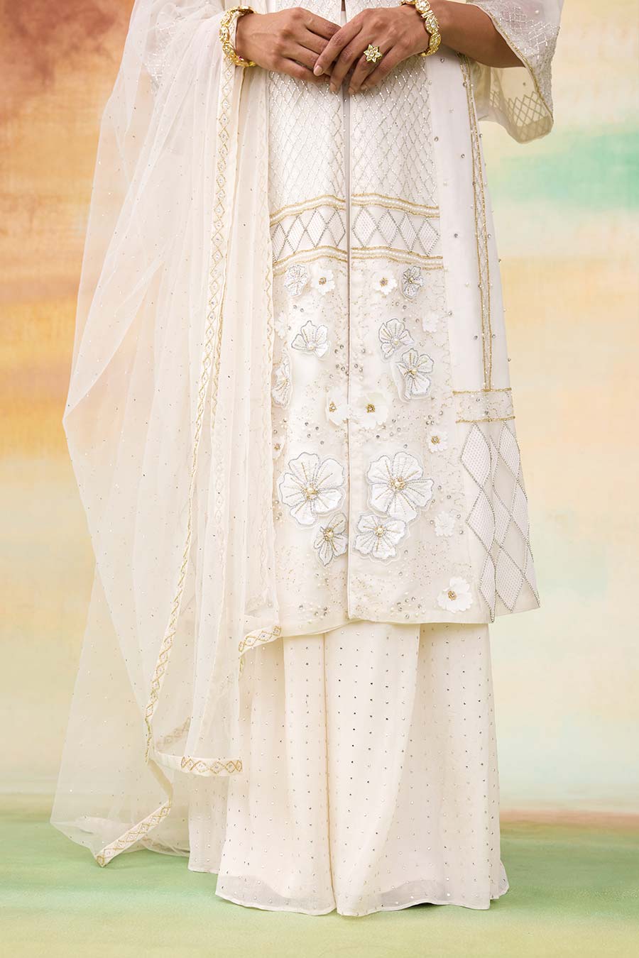 Ivory Anastasia Embroidered Kurta Set