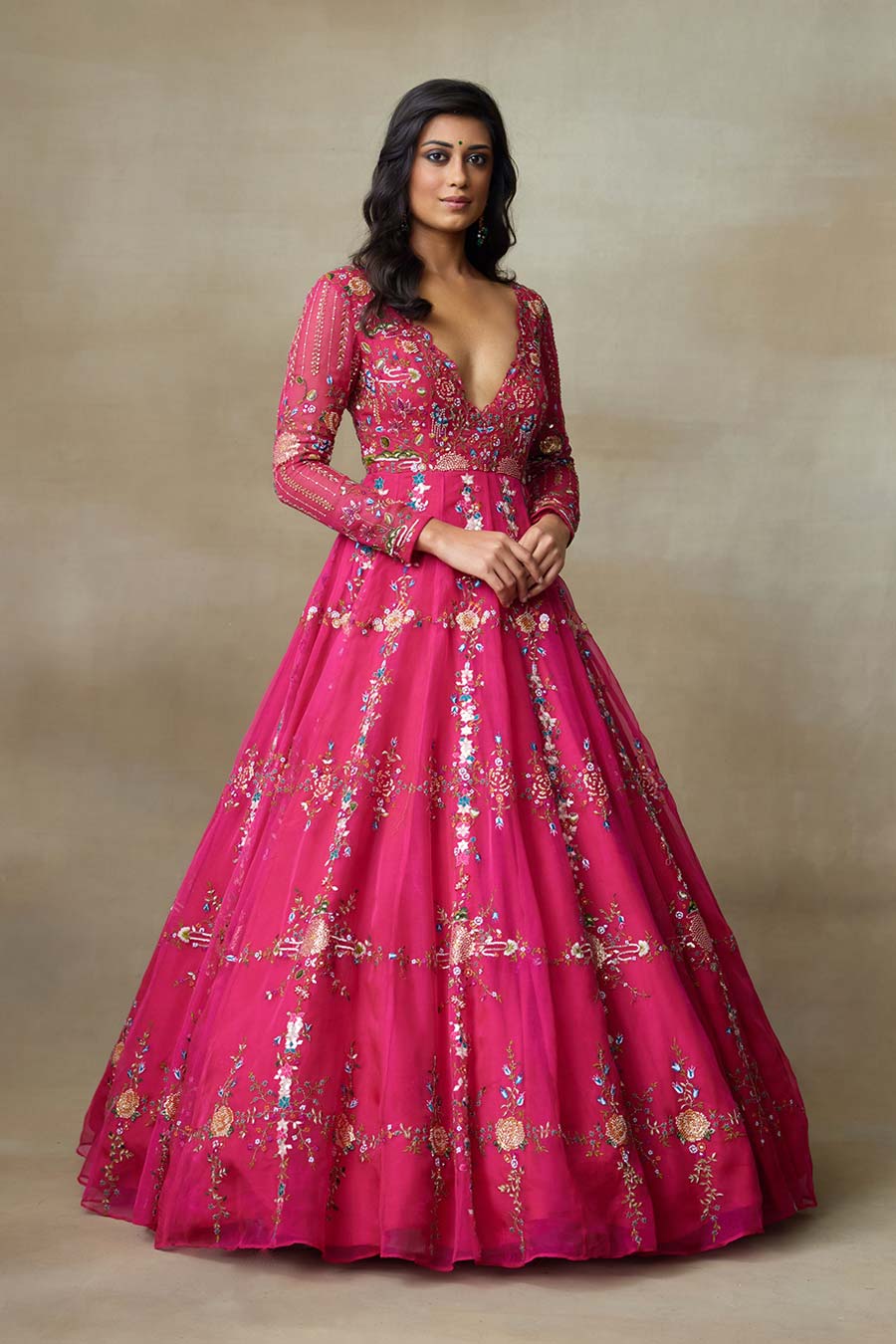 Queen Pink Starling Embroidered Gown