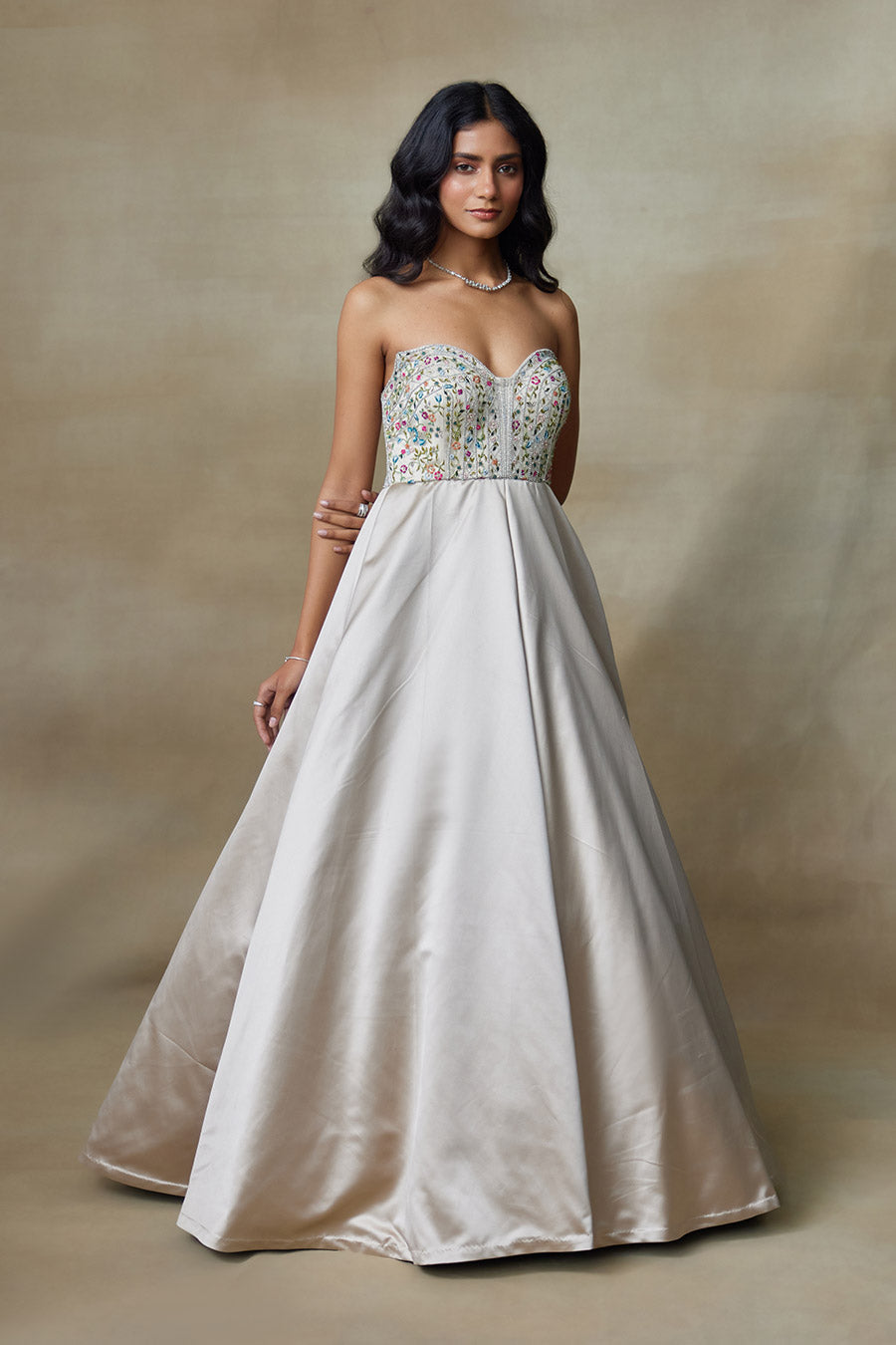 Pale Toosh Swan Embroidered Gown