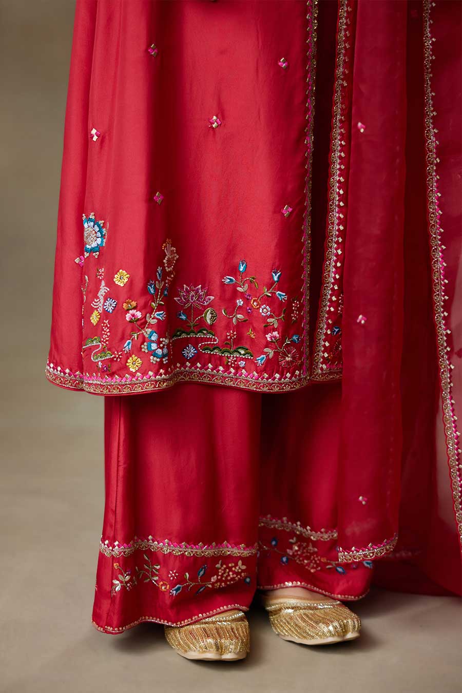 Sindoori Red Pelican Embroidered Kurta Set