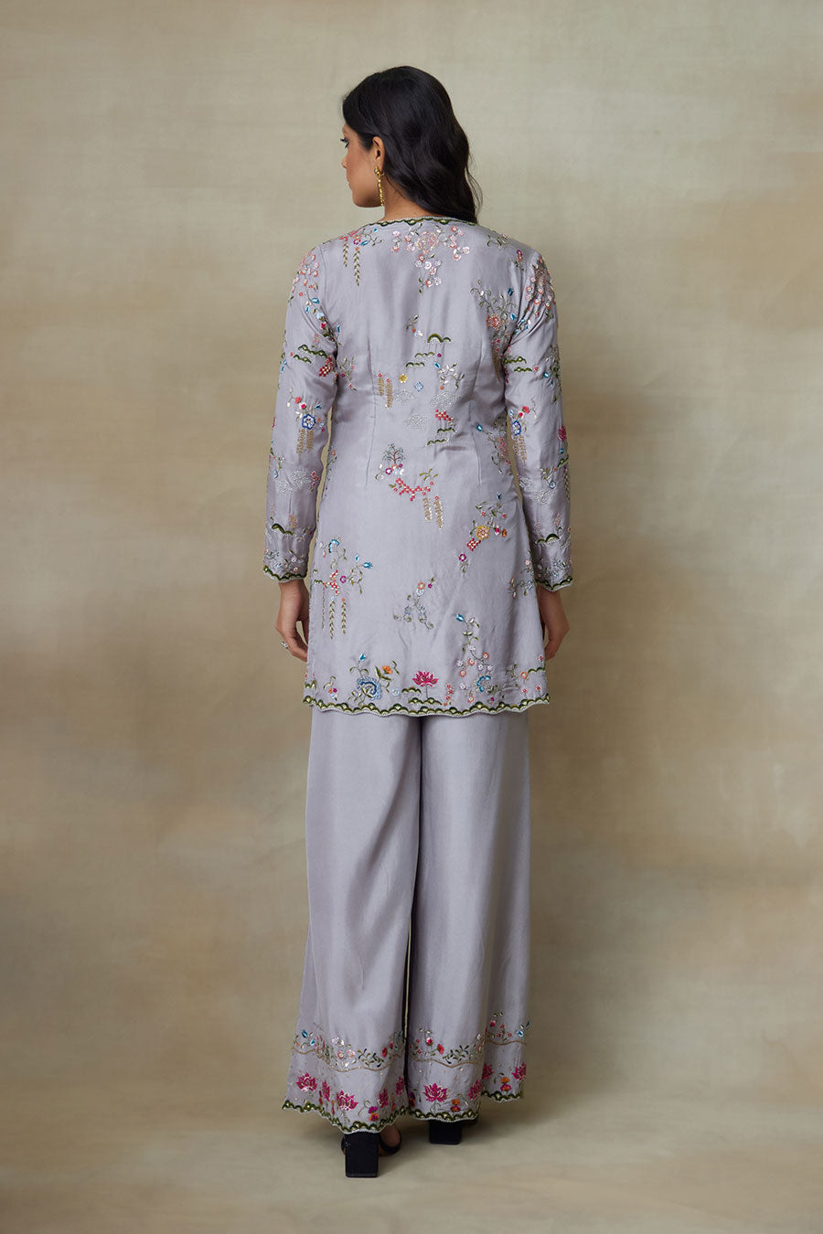 Grey Finch Embroidered Kurta & Pant Set