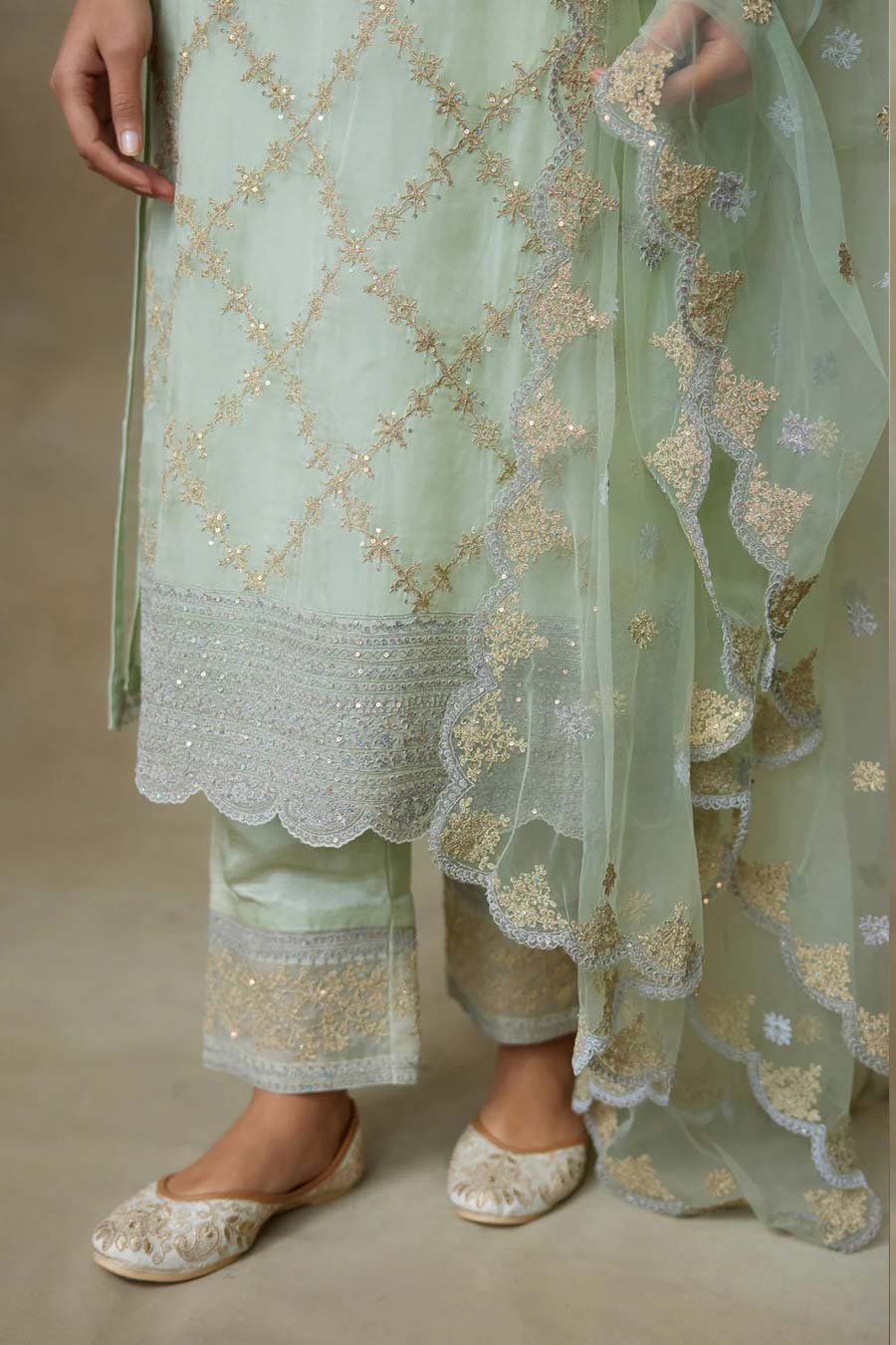Mint Lilly Embroidered Kurta Set