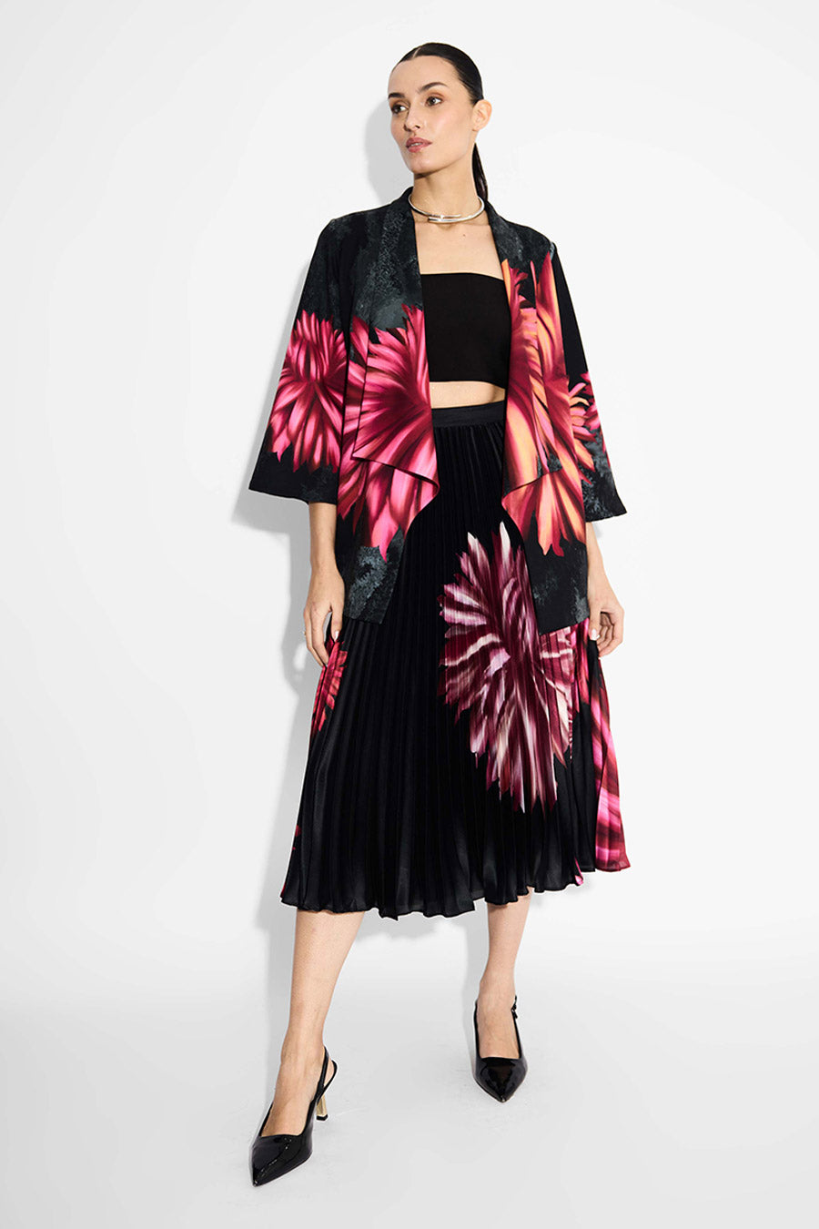 Black Floral Sunrise Printed Pleated Skirt