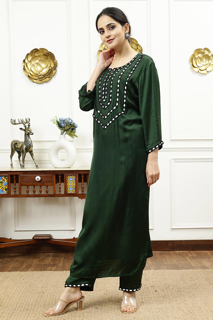 Green Silk Embroidered Kurta & Pant Set