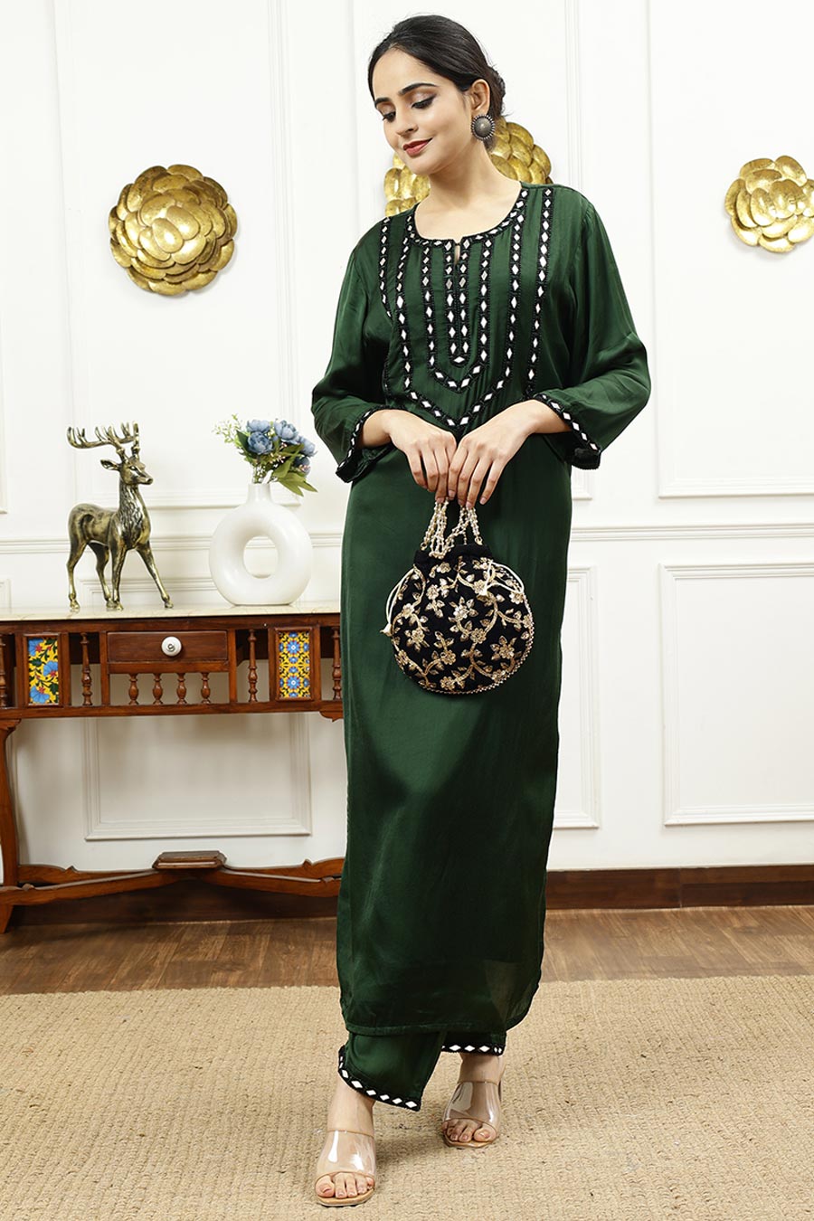Green Silk Embroidered Kurta & Pant Set