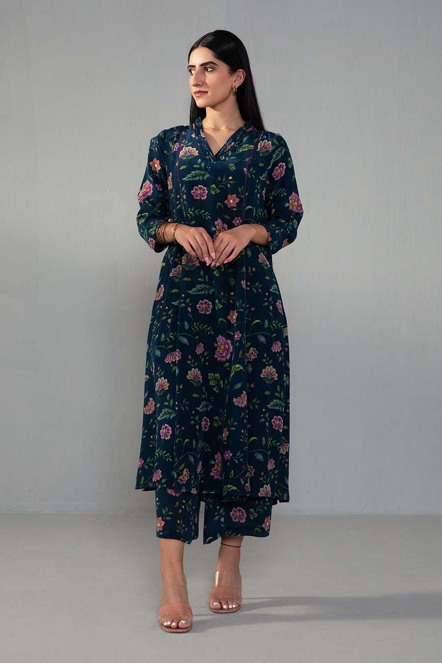 Navy Blue Floral Print Kurta & Pant Co-ord Set