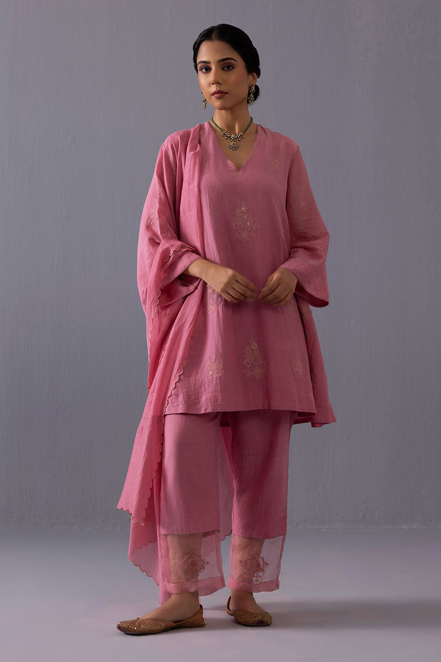Aditi Pink Chanderi Embroidered Kurta Set