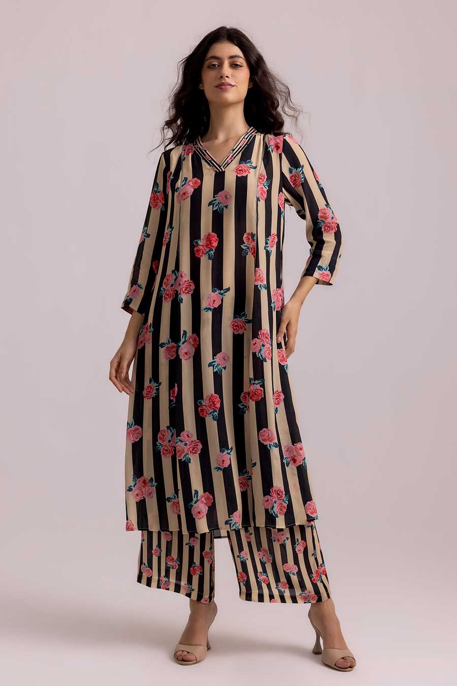 Black & Beige Thea Desert Rose Printed Kurta & Pant Set