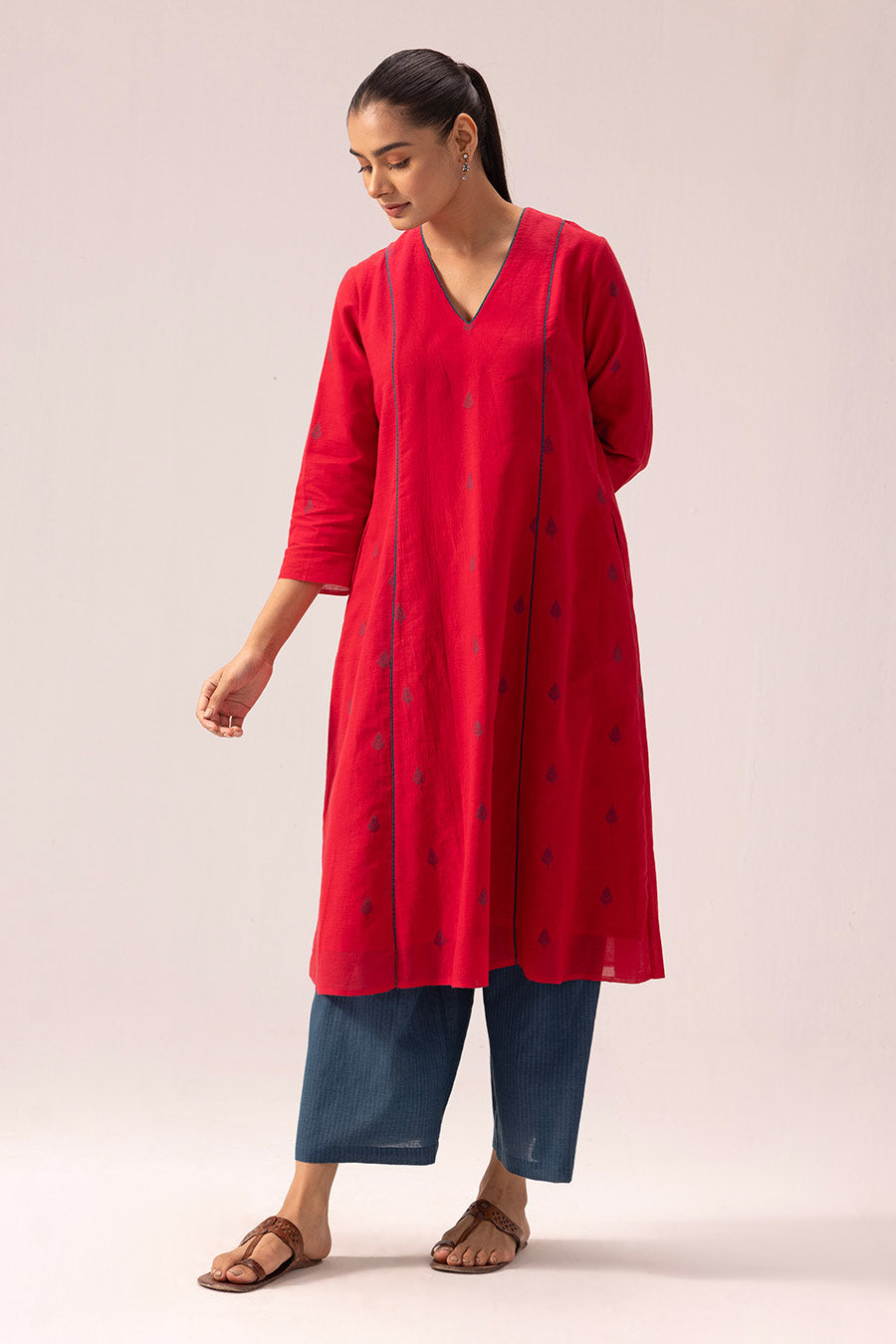Red Shloka Handwoven Panelled Kurta & Pant Set
