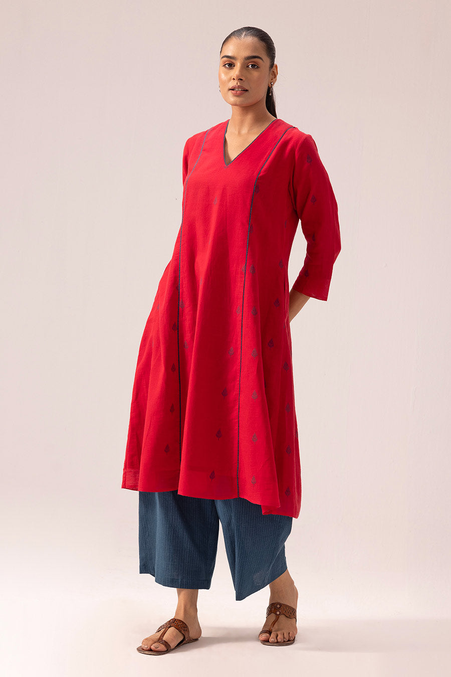 Red Shloka Handwoven Panelled Kurta & Pant Set