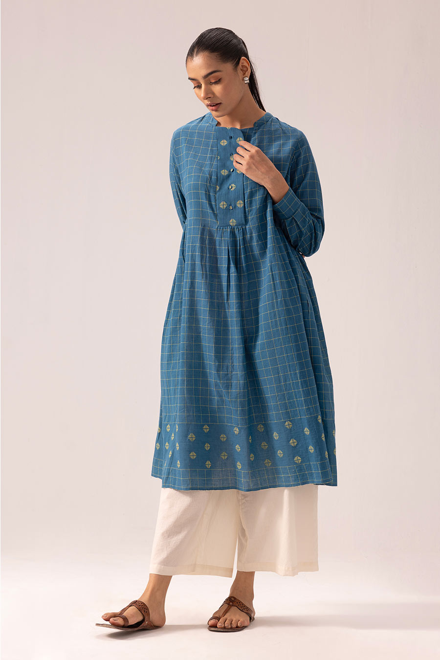 Blue Ira Handwoven Kurta & Pant Set