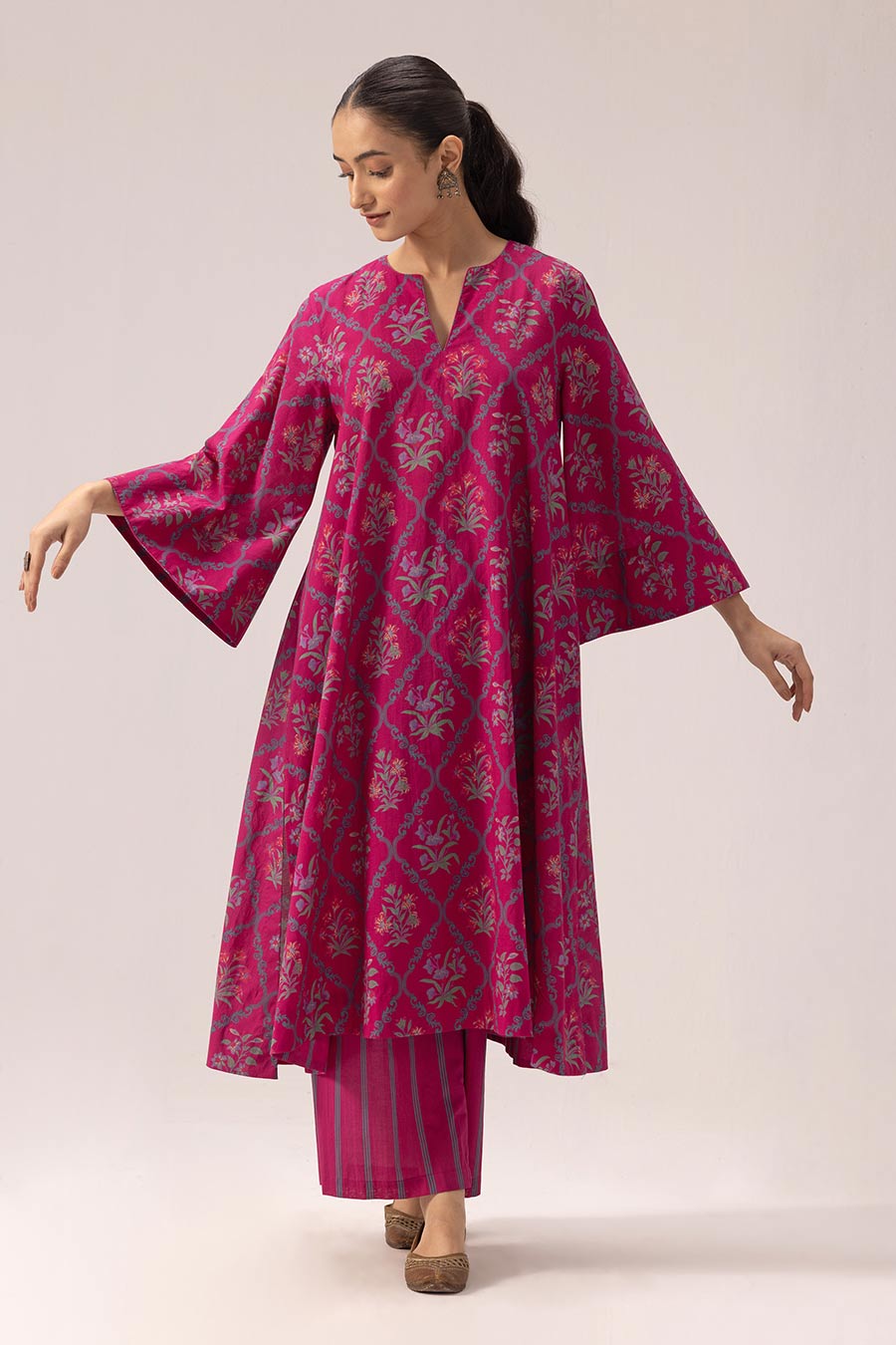 Pink Hazel Phiran Printed Kurta & Pant Set