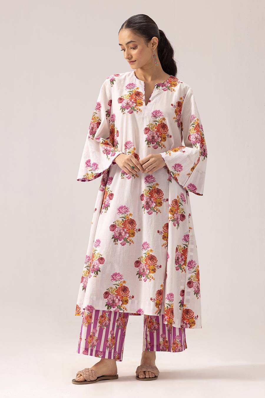 White & Pink Hazel Phiran Printed Kurta Set