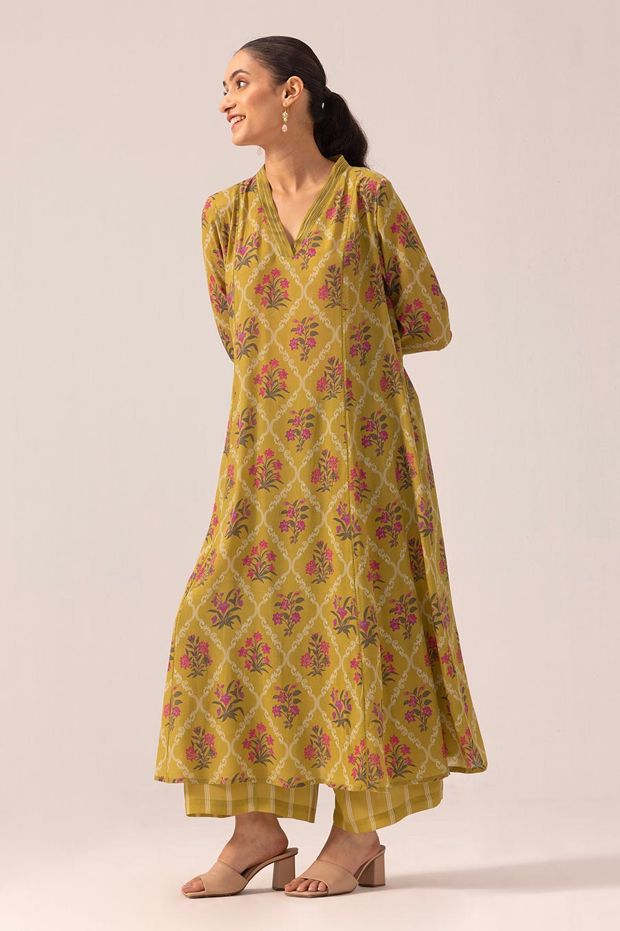 Olive Green Thea Printed Kurta & Pant Set