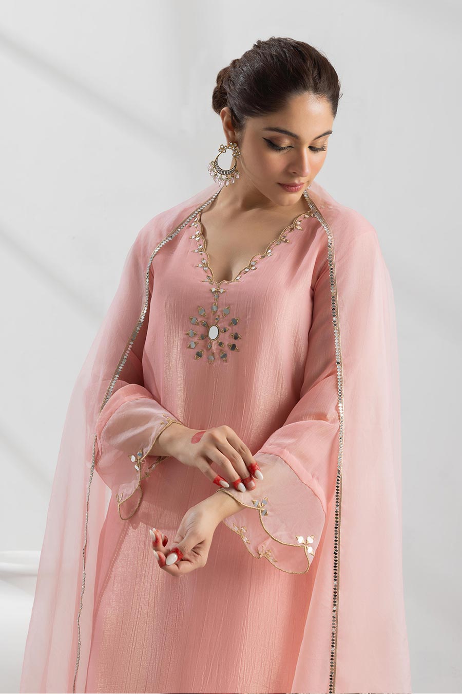Noora Pink Embellished Kurta Set