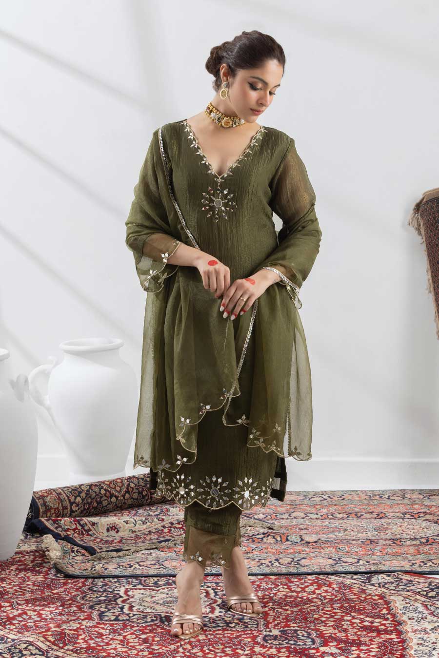 Arunima Dark Green Embellished Kurta Set