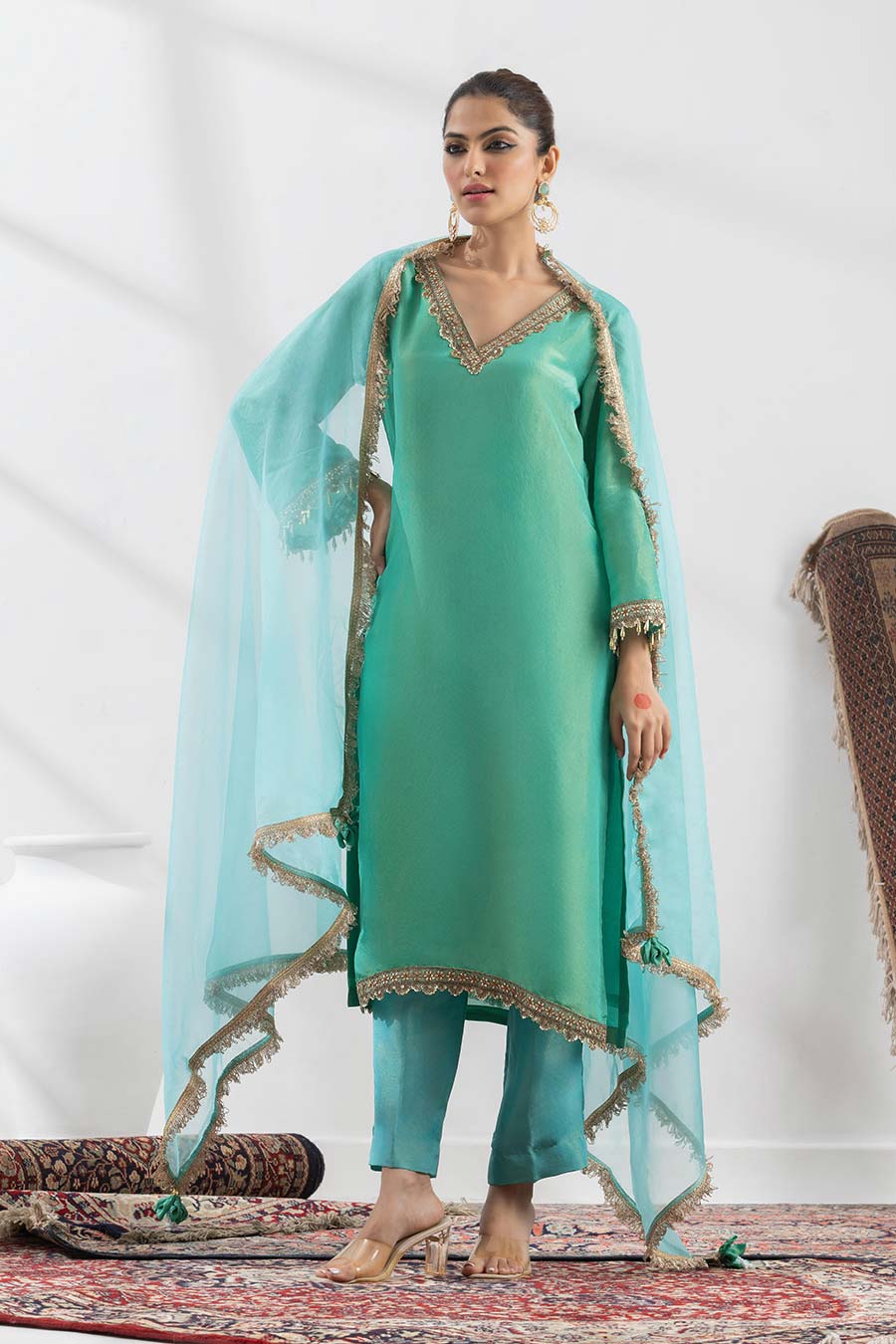 Indrani Green Embellished Kurta Set