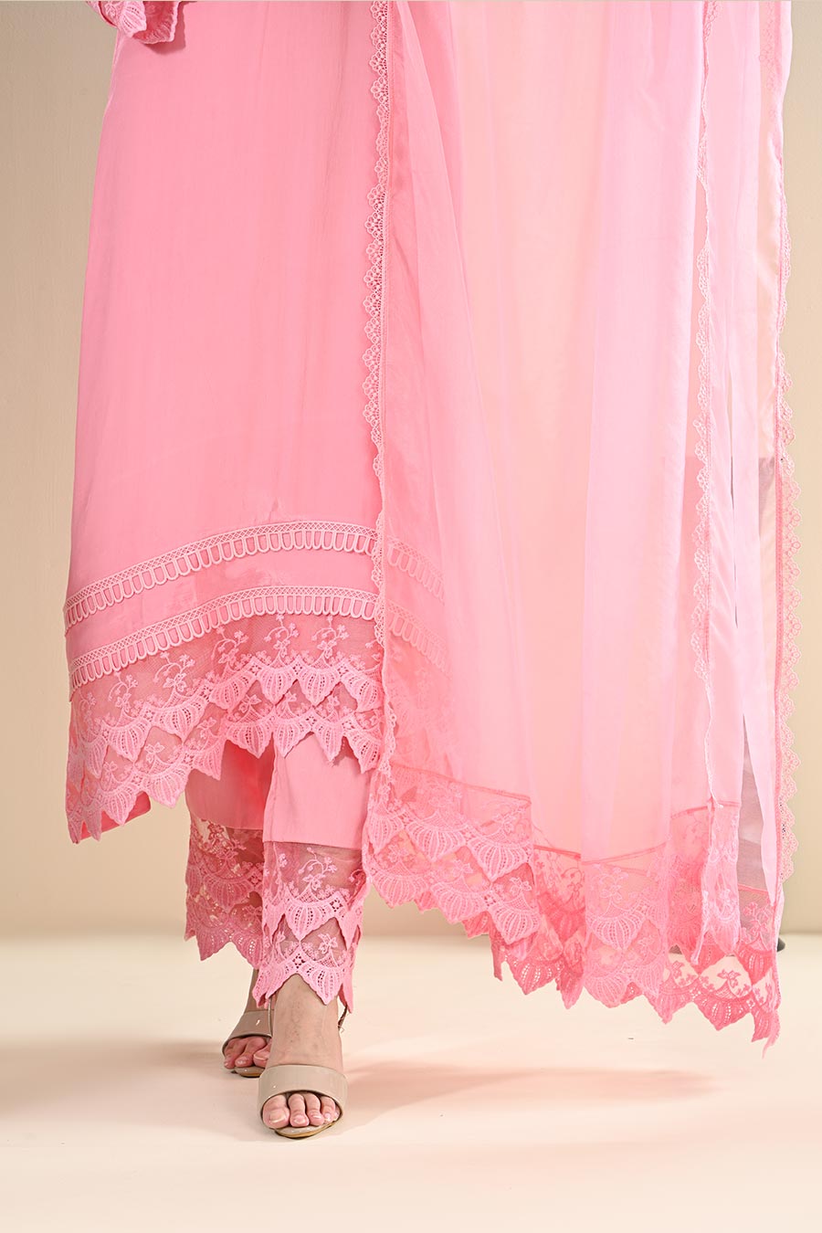 Pink Crepe Lace Embellished Kurta Set