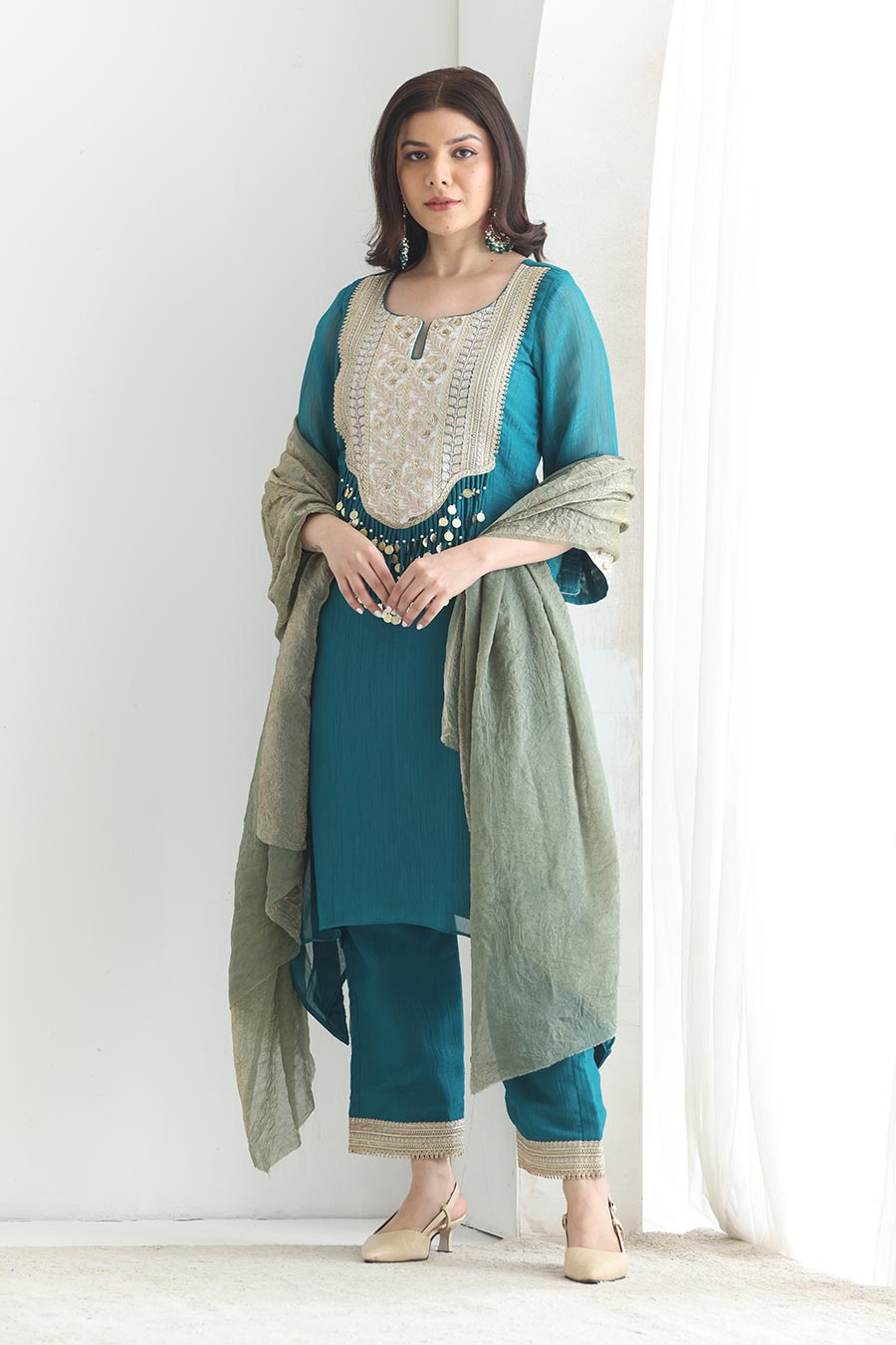 Reet Turquoise Silk Embellished Kurta Set