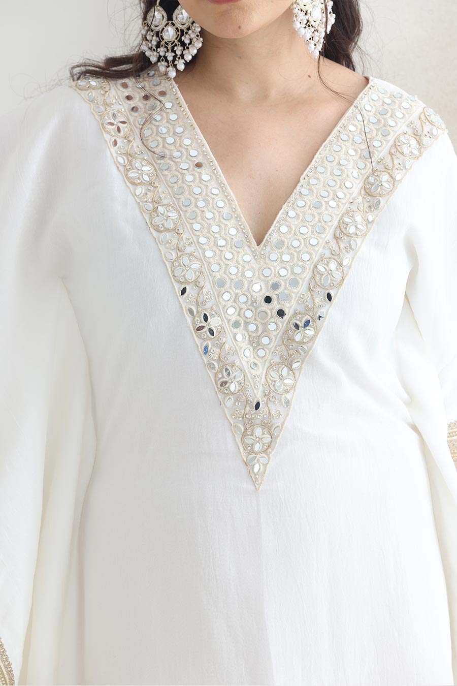 Saiba White Crushed Silk Embellished Kaftan