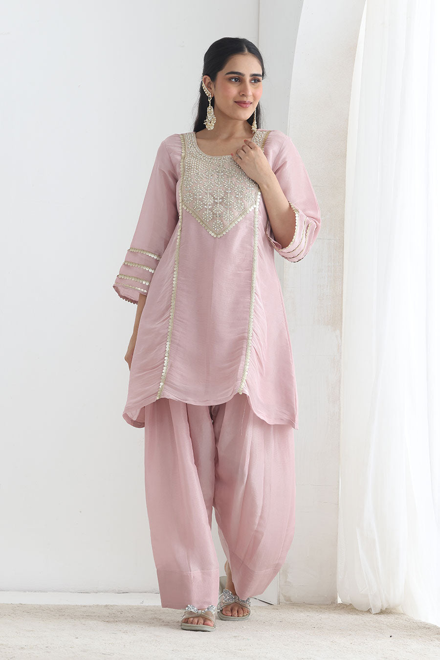 Afreen Pink Tissue Embellished Kurta Set