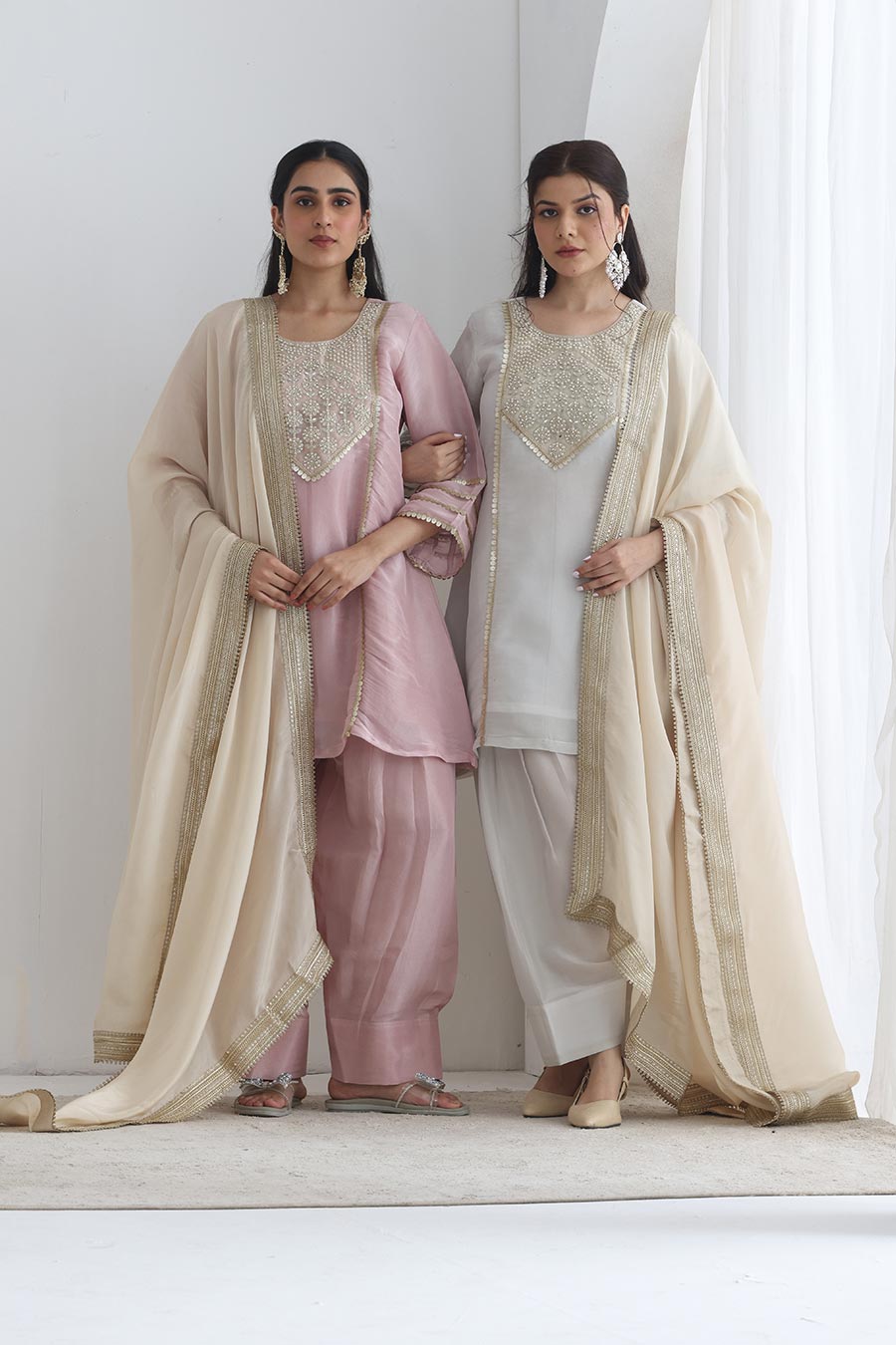 Afreen Pink Tissue Embellished Kurta Set