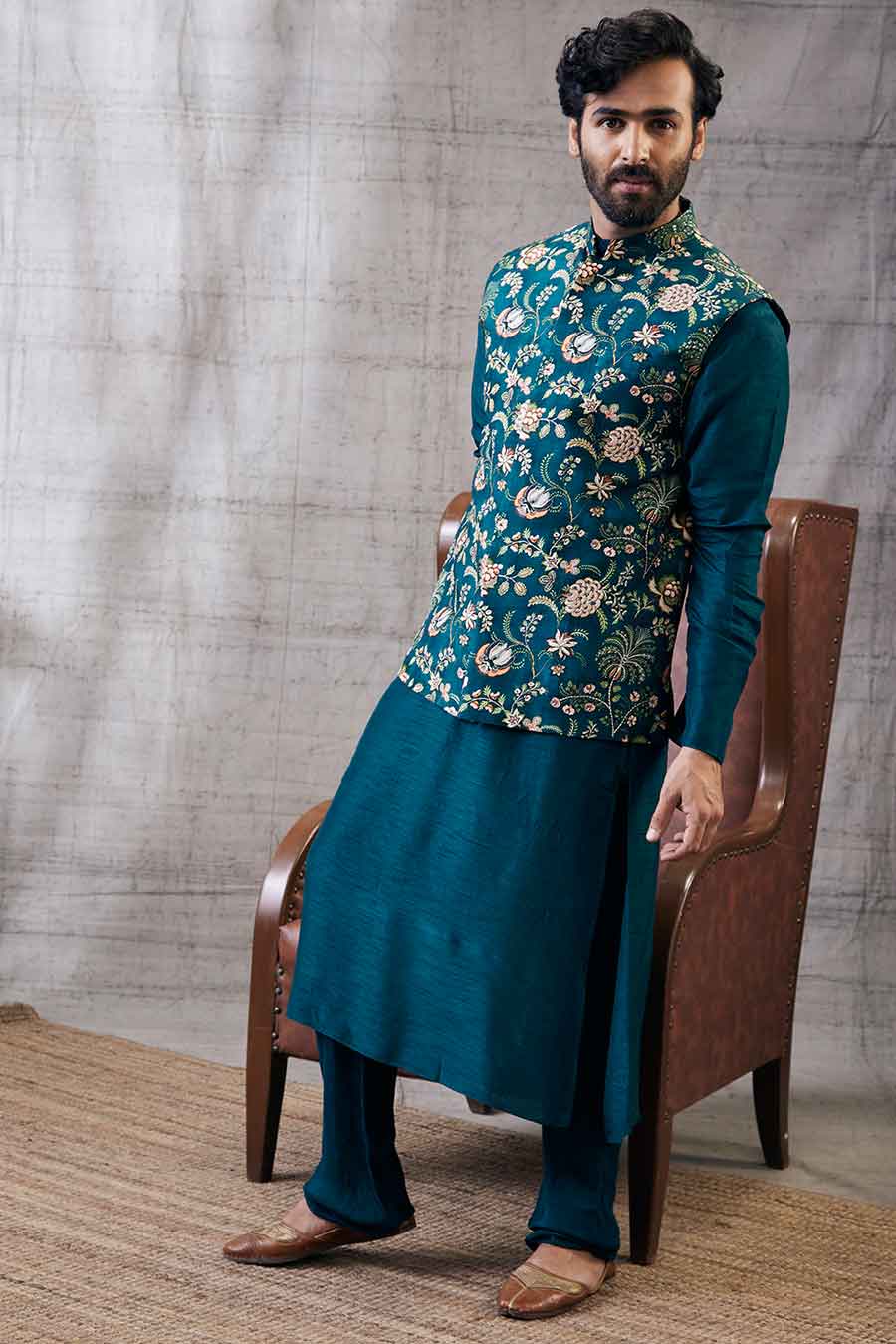 Mehr Printed Bandi With Kurta Set